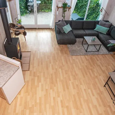 6 Person Holiday In * Hemmet