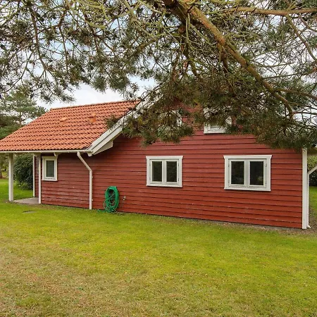 6 Person Holiday In