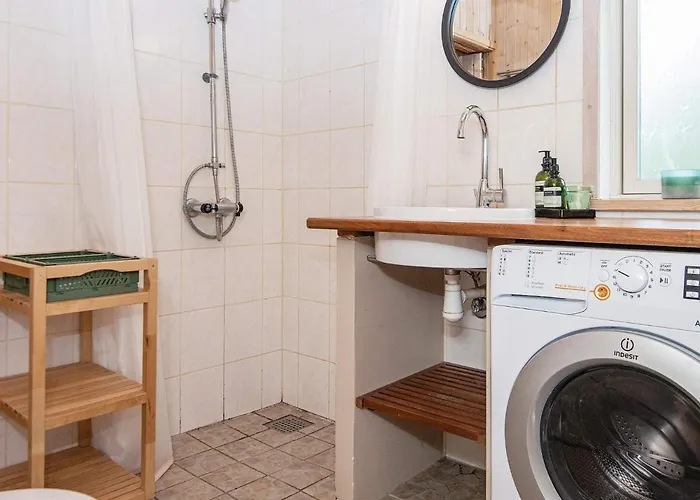 6 Person Holiday In * Hemmet