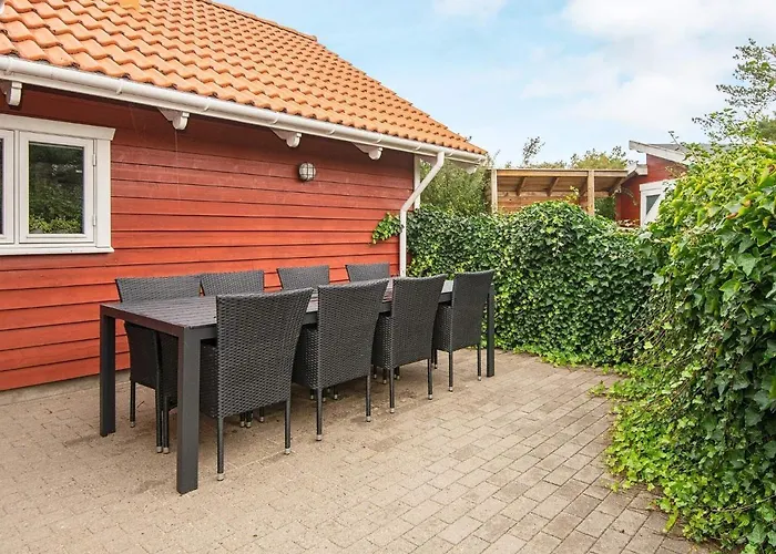 6 Person Holiday In * Hemmet